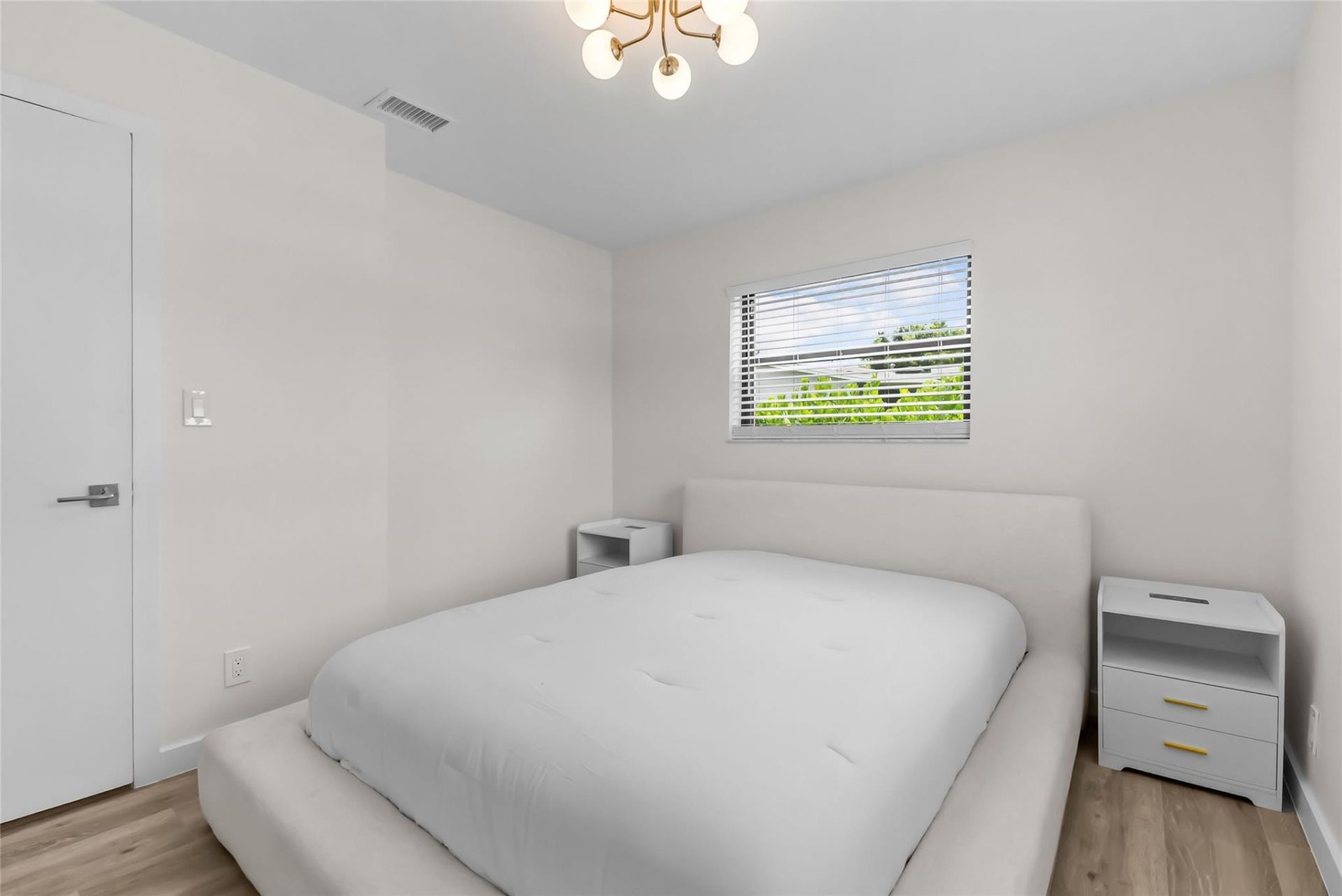 908 Lighthouse Drive, North Palm Beach, FL 33408 Photo