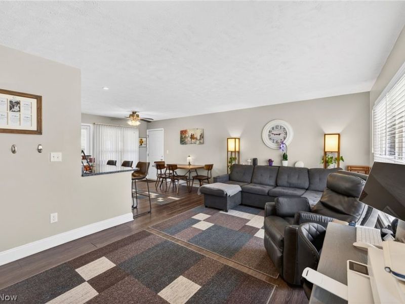 7439 Rockingham Road, Mentor, OH 44060 Photo 21