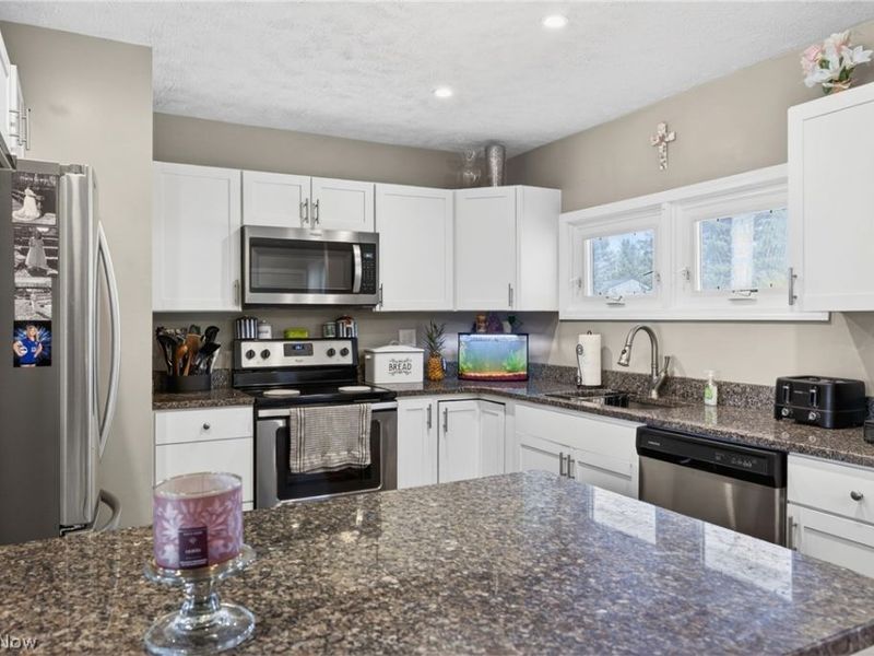 7439 Rockingham Road, Mentor, OH 44060 Photo 28