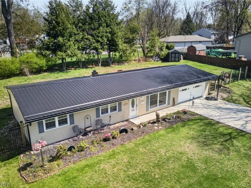 7439 Rockingham Road, Mentor, OH 44060 Photo 4