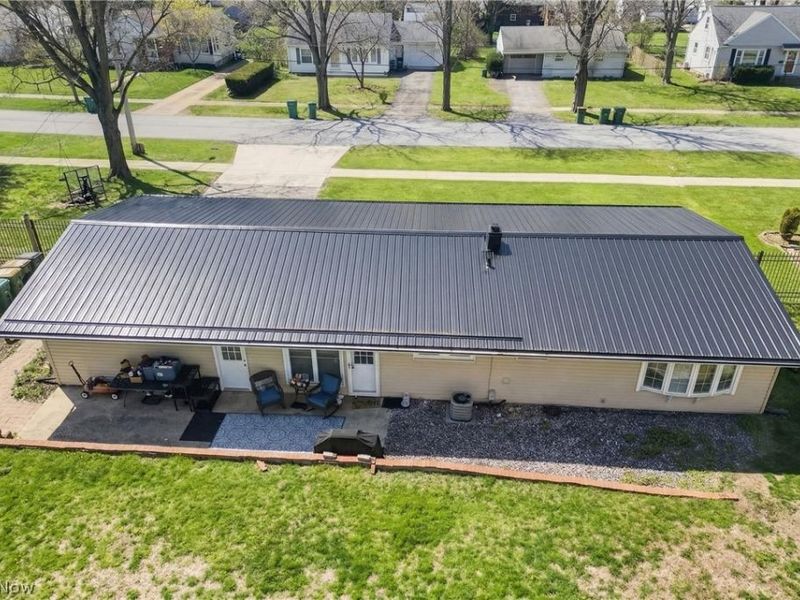 7439 Rockingham Road, Mentor, OH 44060 Photo 5