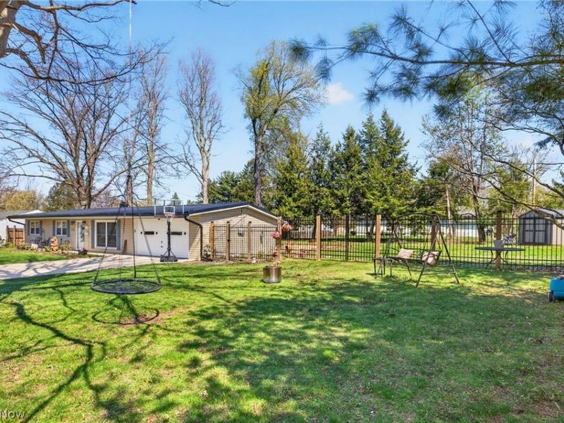 7439 Rockingham Road, Mentor, OH 44060 Photo 9