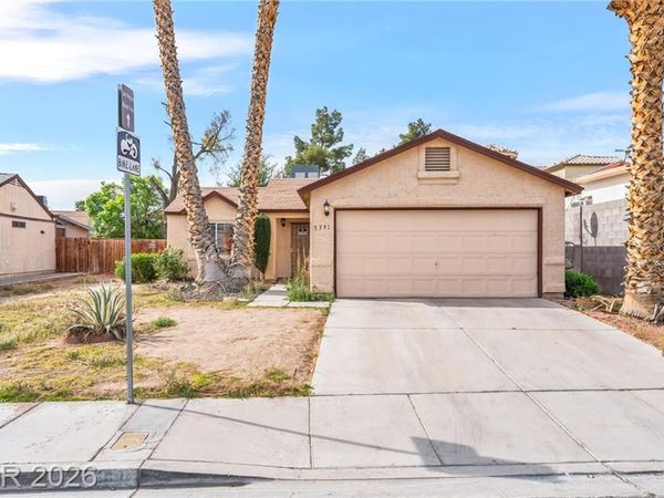 5591 Ballinger Drive, Las Vegas, NV 89142