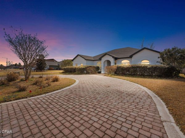 3244 Country Club Drive , Lynn Haven, FL 32444