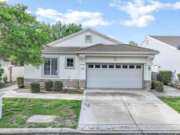 1720 Jubilee Dr, Brentwood, CA 94513