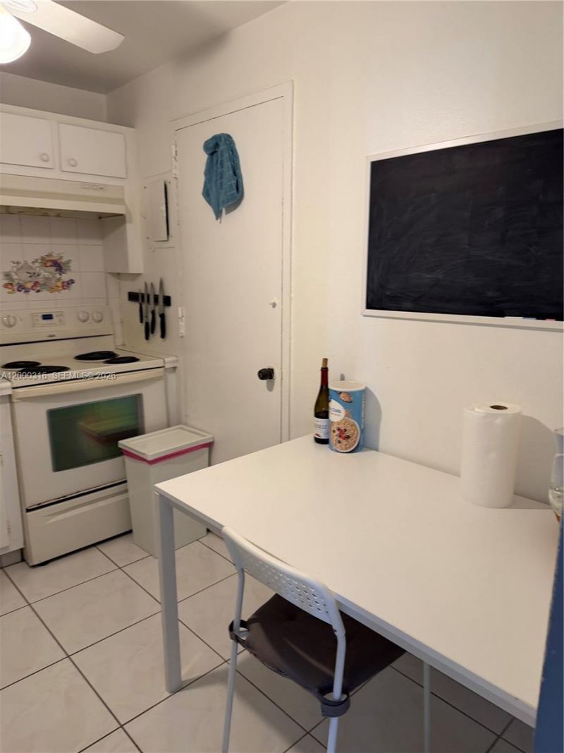 401 Golden Isles Dr, Unit 801, Hallandale Beach, FL 33009 Photo