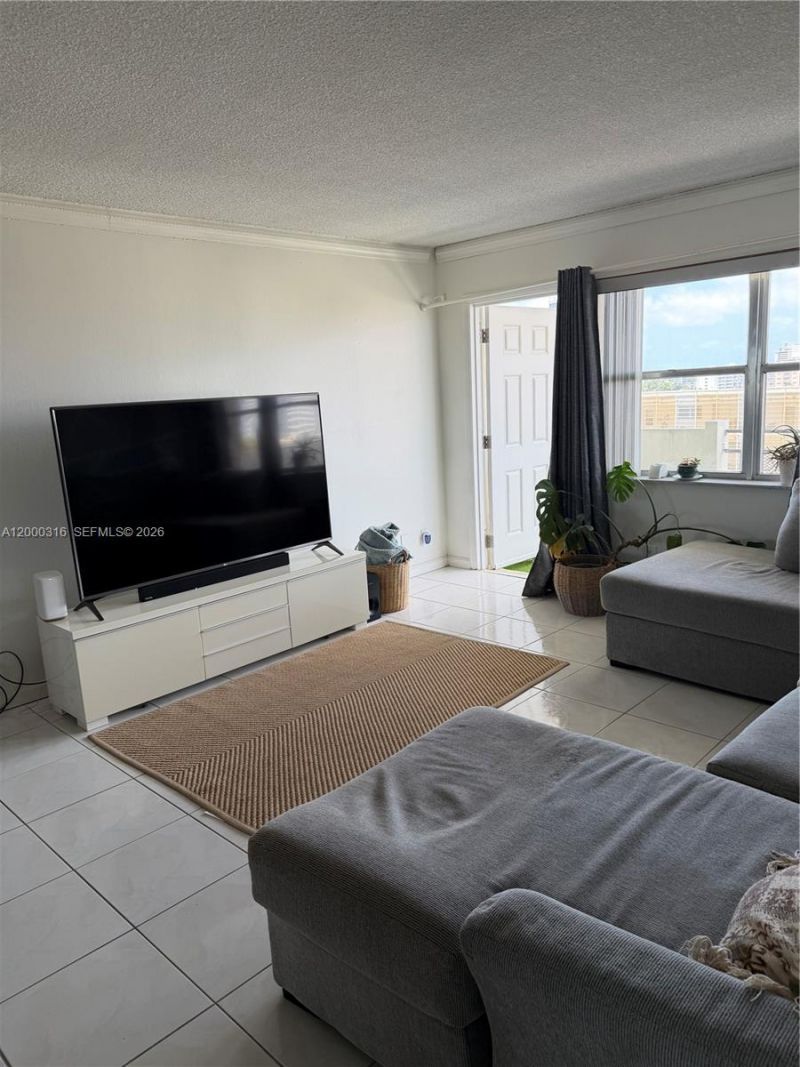 401 Golden Isles Dr, Unit 801, Hallandale Beach, FL 33009 Photo