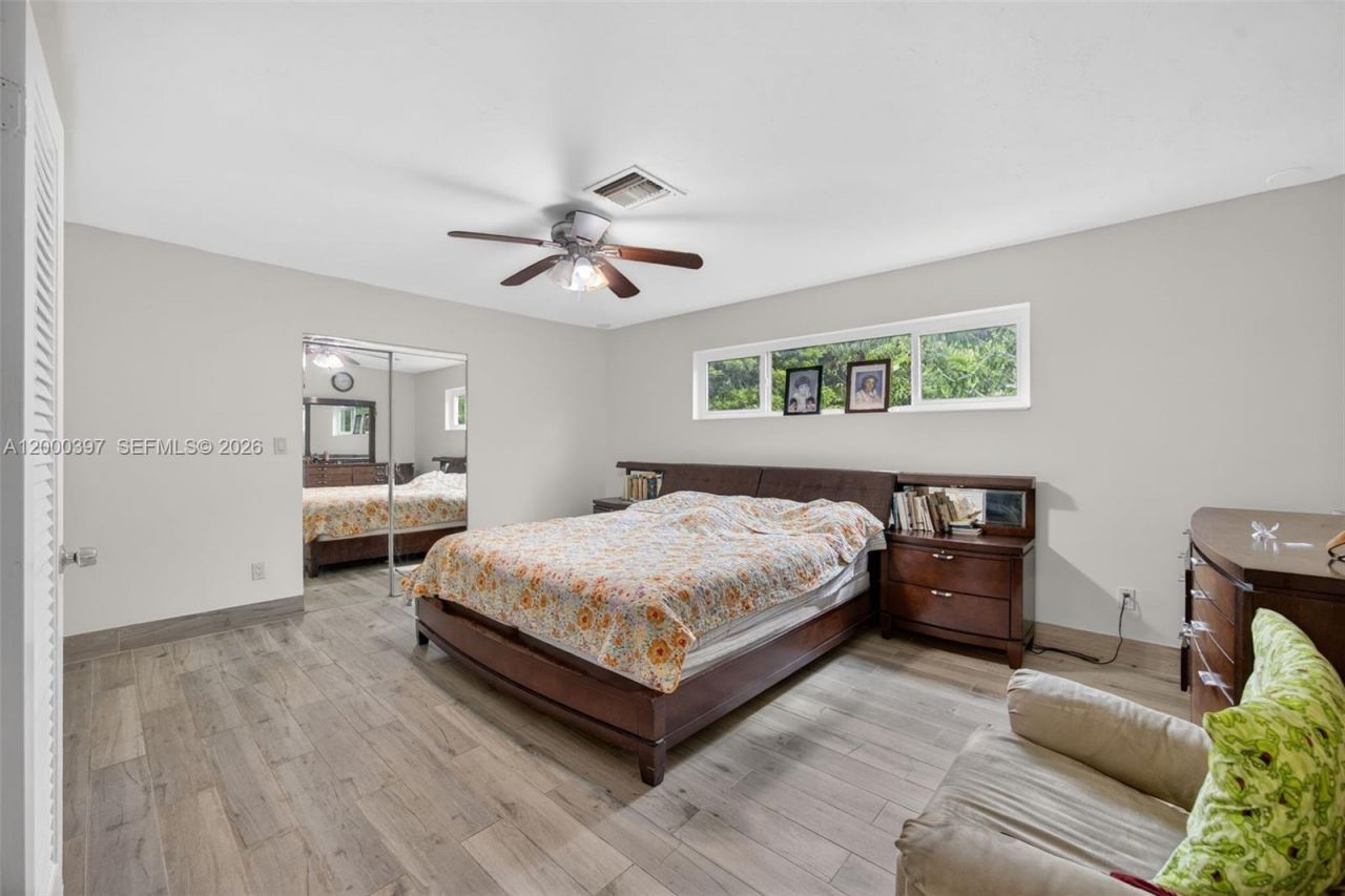 7690 SW 128th St, Pinecrest, FL 33156 Photo