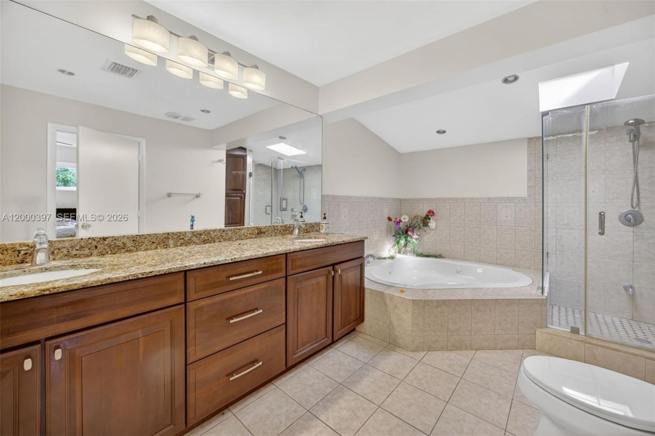 7690 SW 128th St, Pinecrest, FL 33156 Photo