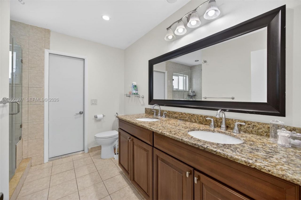 7690 SW 128th St, Pinecrest, FL 33156 Photo