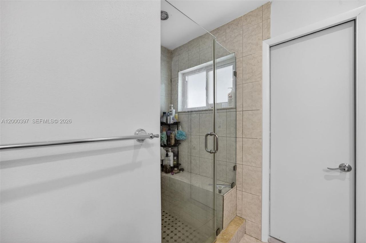 7690 SW 128th St, Pinecrest, FL 33156 Photo