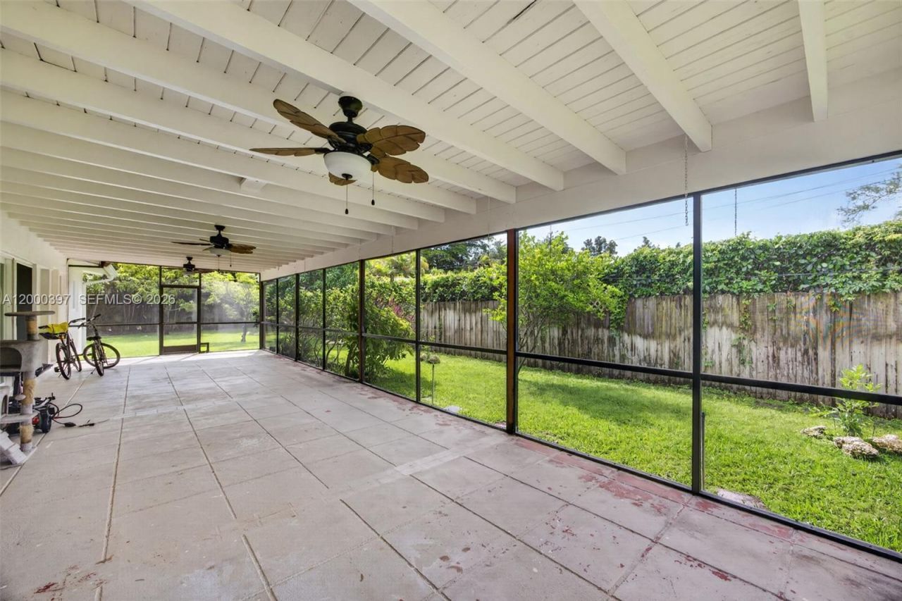 7690 SW 128th St, Pinecrest, FL 33156 Photo