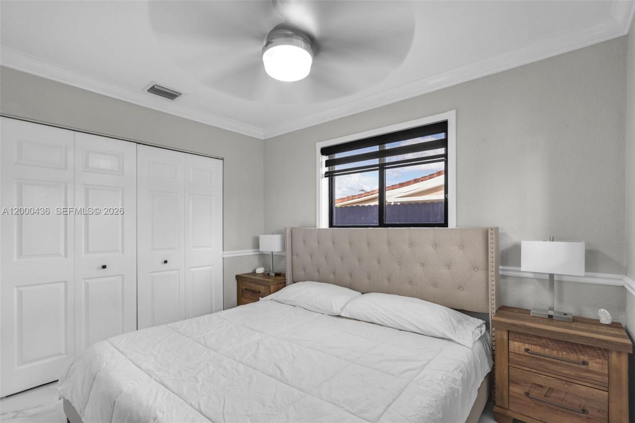 7875 NW 174th Ter, Hialeah, FL 33015 Photo