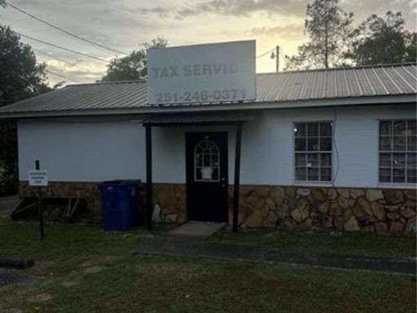 915 Forest Avenue, Jackson, AL 36545