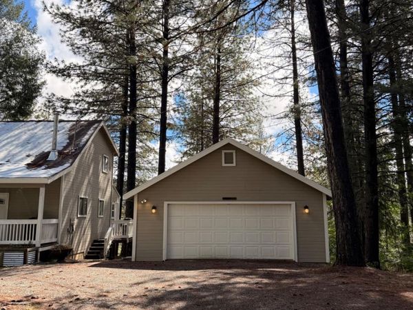 115 Main St, Gold Run, CA 95717