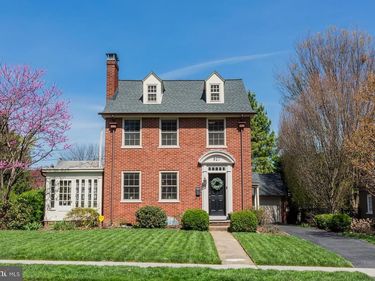 927 MARTHA AVENUE, LANCASTER, PA 17601