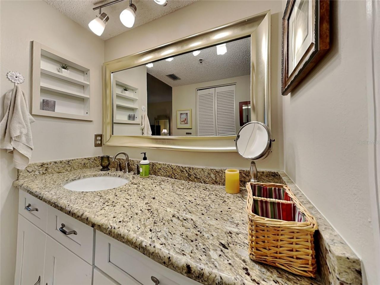 6501 Stone River Road, Unit 110, Bradenton, FL 34203 Photo