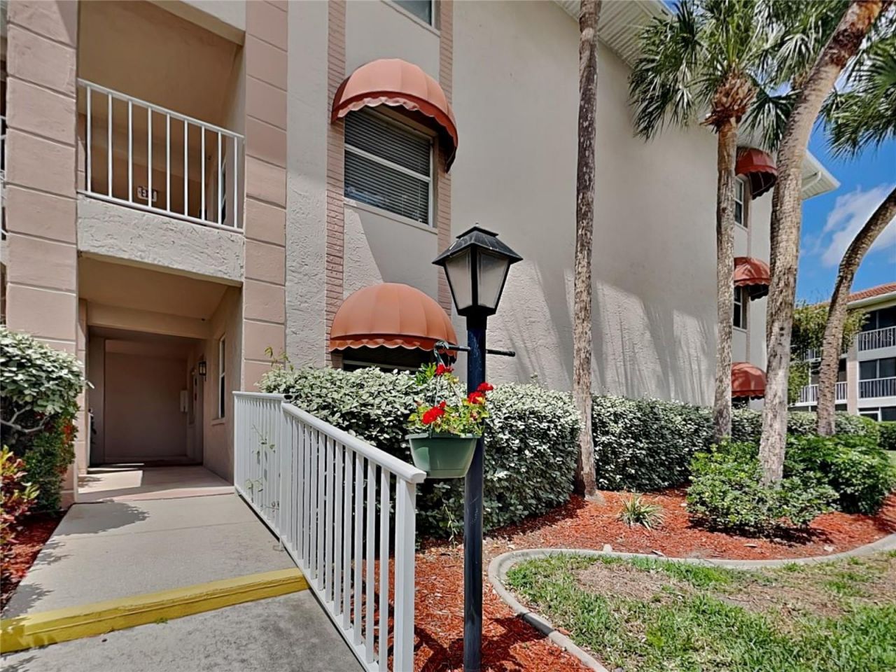 6501 Stone River Road, Unit 110, Bradenton, FL 34203 Photo