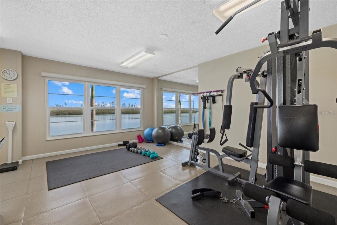 9393 Midnight Pass Road, Unit P4, Sarasota, FL 34242 Photo