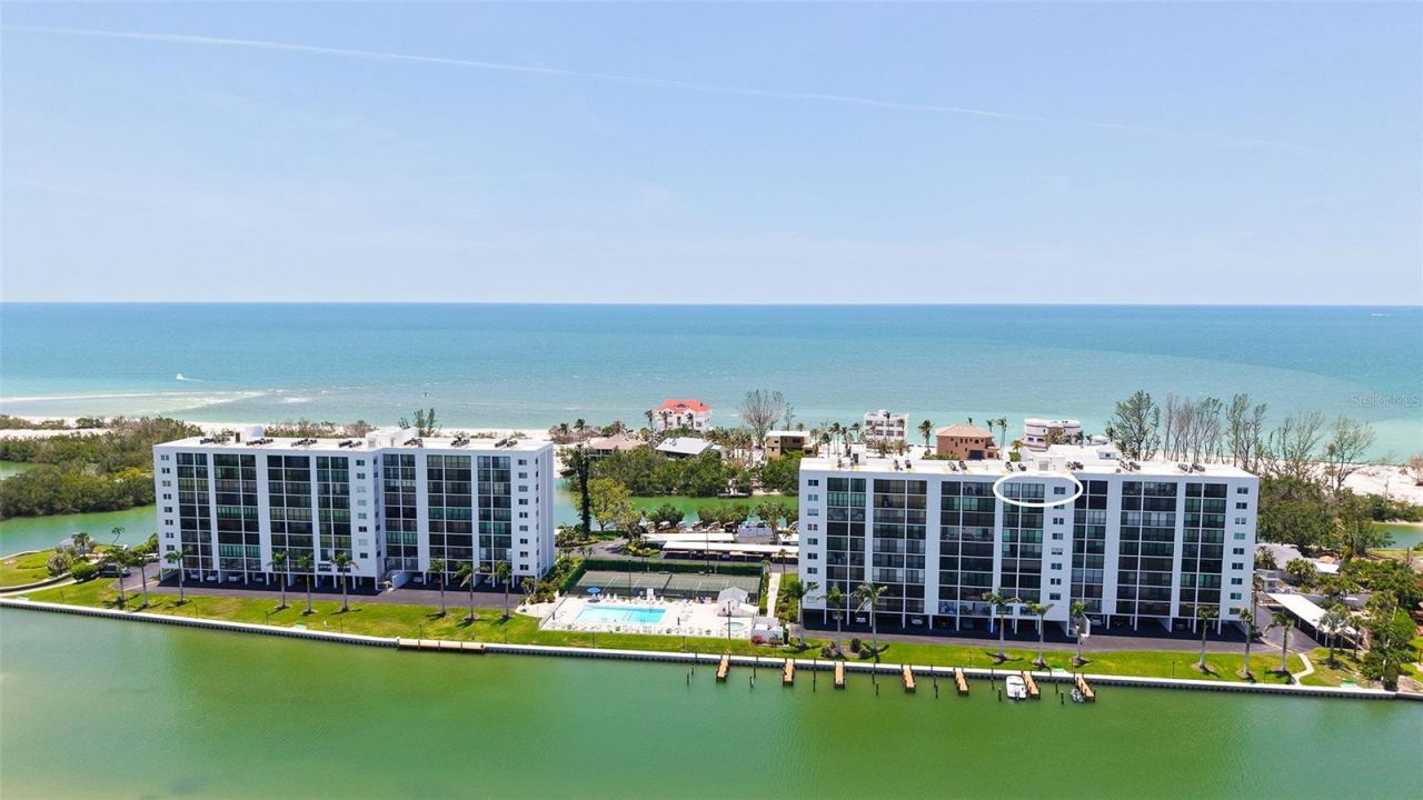 9393 Midnight Pass Road, Unit P4, Sarasota, FL 34242 Photo