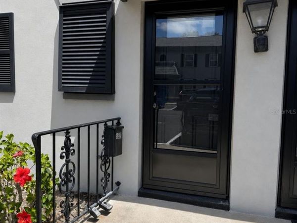 6919 PLACE DE LA PAIX, Unit 6919, ST PETERSBURG, FL 33707
