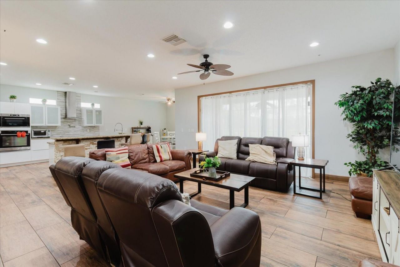 2603 Bismark Drive, Valrico, FL 33596 Photo