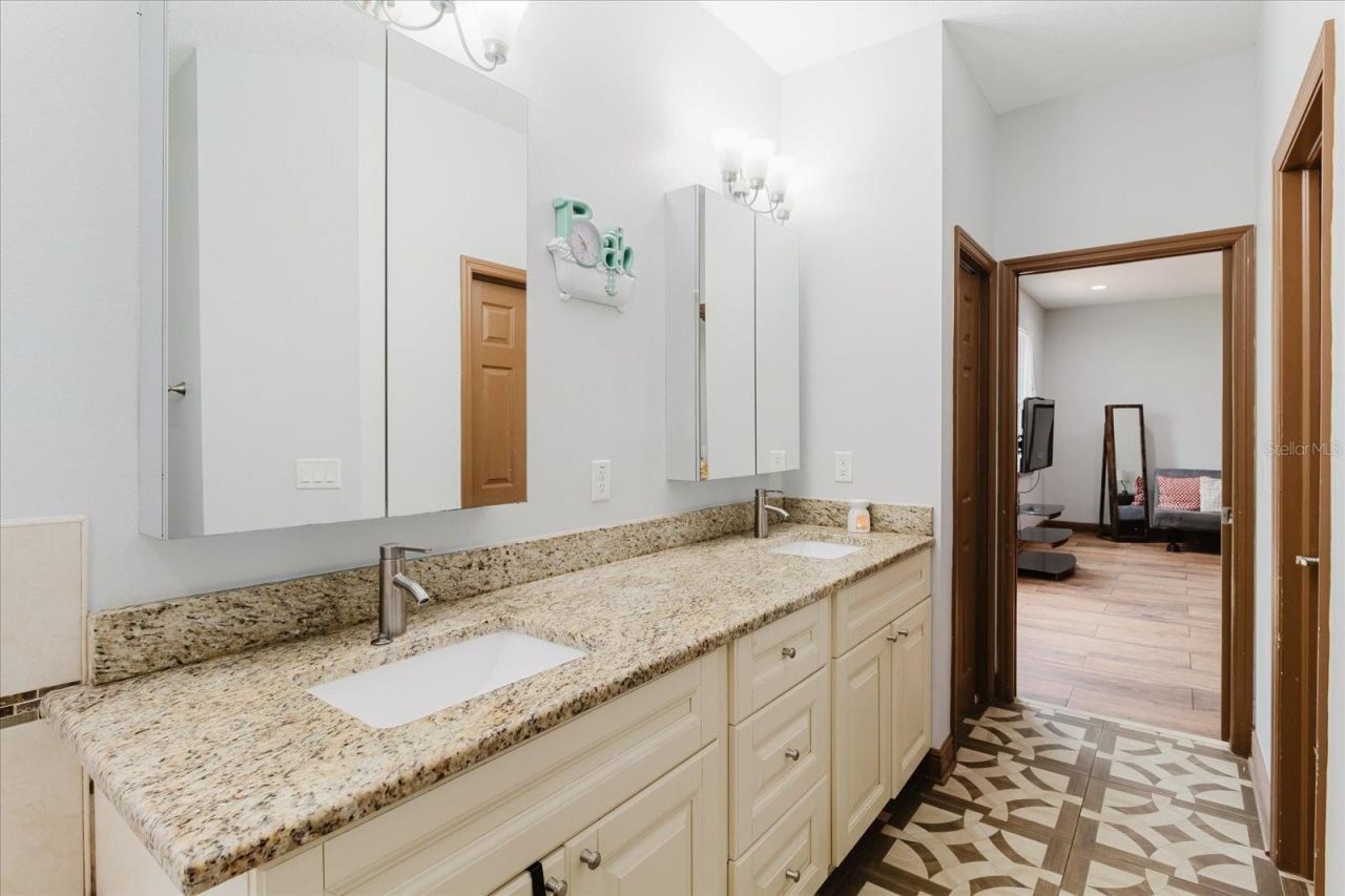 2603 Bismark Drive, Valrico, FL 33596 Photo