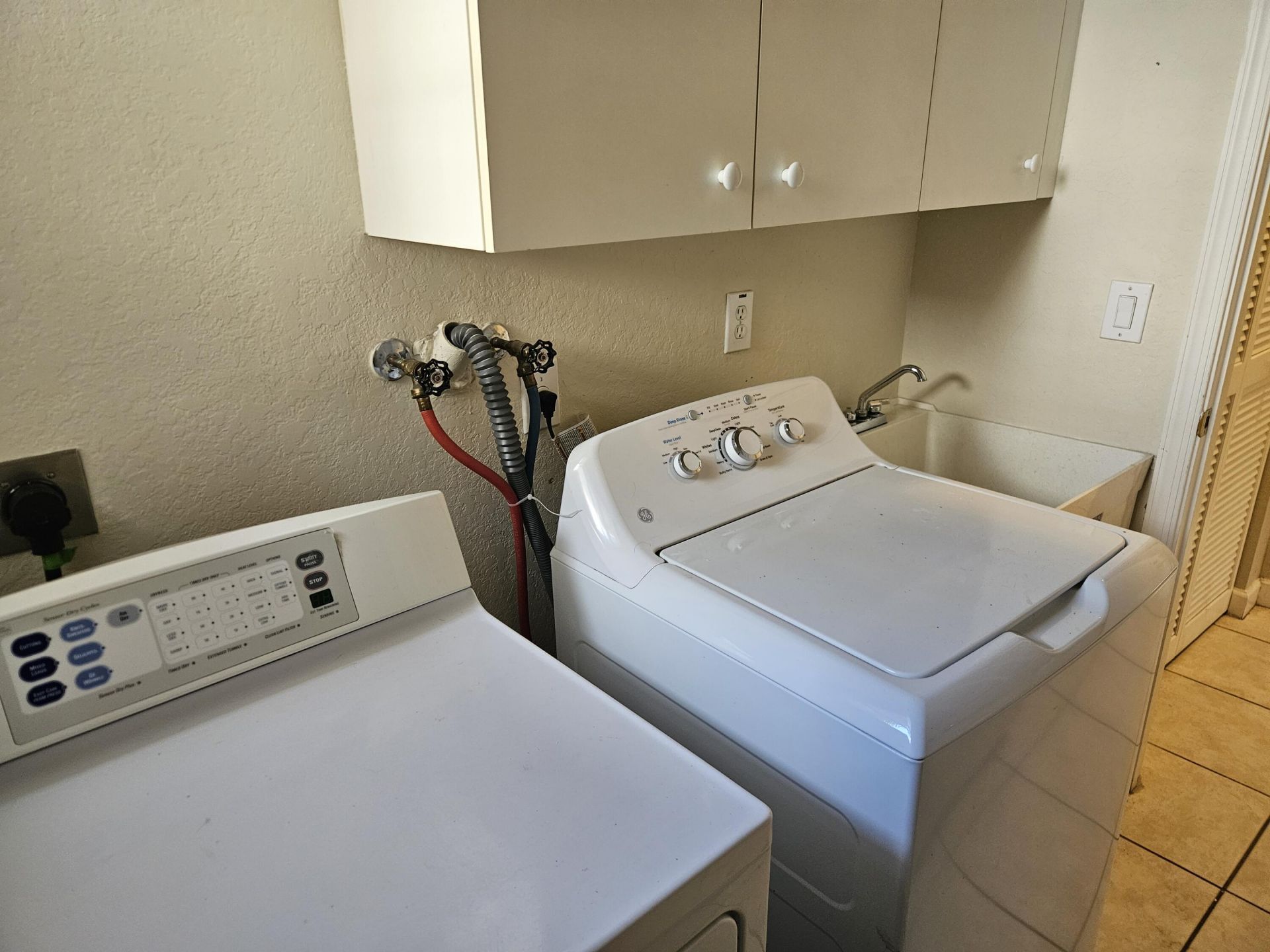 5842 NW 123rd Avenue, Coral Springs, FL 33076 Photo