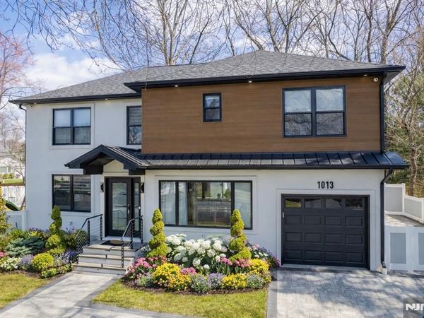 1013 Boulevard, NEW MILFORD, NJ 07646