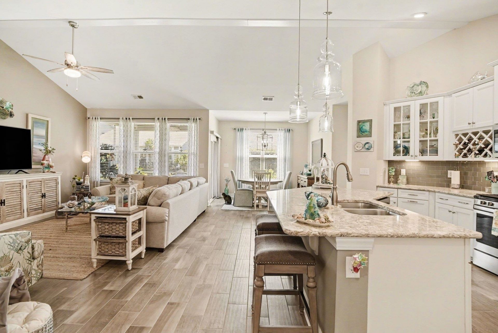 915 Culbertson Ave. Photo 9