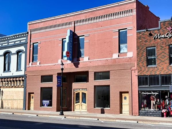 425 W Main Street, Denison, TX 75020