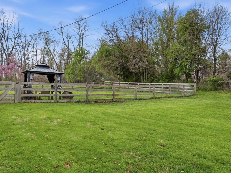 303 Summit Street, Pleasantville, OH 43148 Photo 32