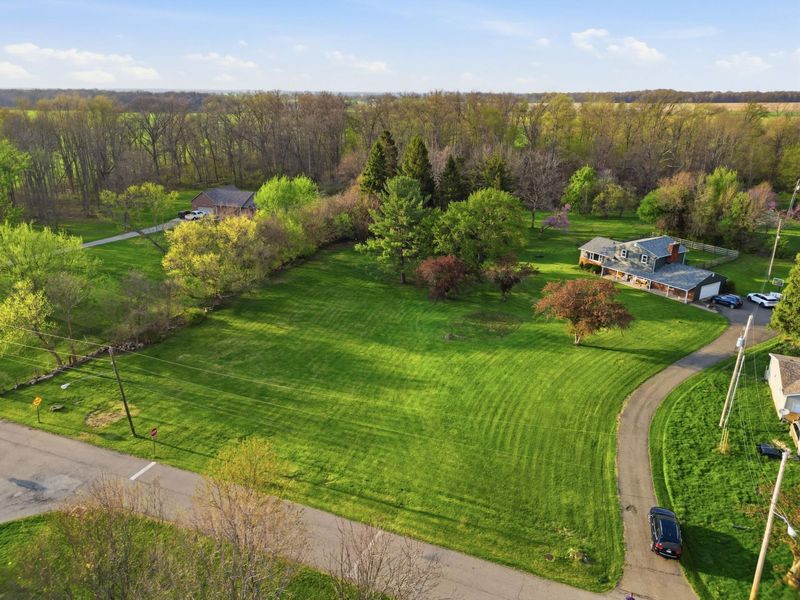 303 Summit Street, Pleasantville, OH 43148 Photo 4