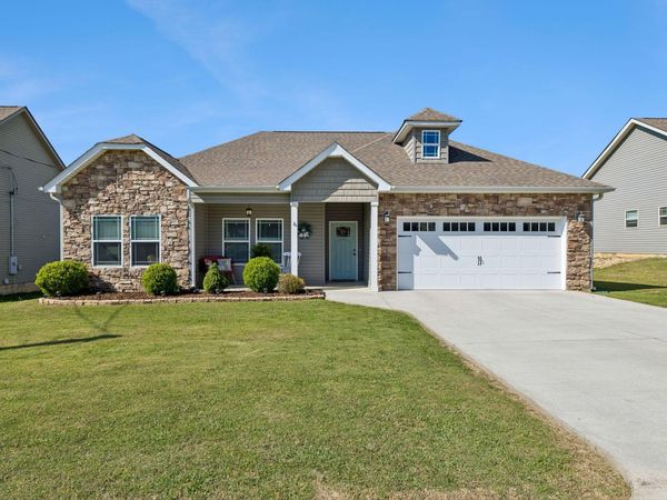 307 Franklin Circle, Fort Oglethorpe, GA 30742