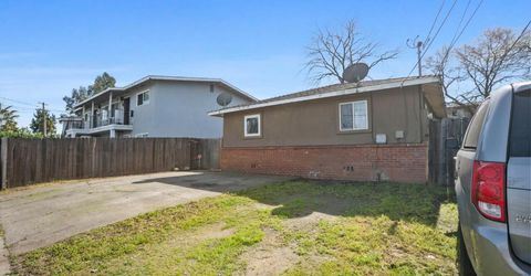 694-698 Eleanor Ave, Sacramento, CA 95815 Photo