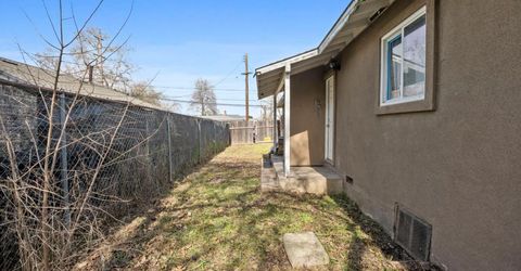 694-698 Eleanor Ave, Sacramento, CA 95815 Photo