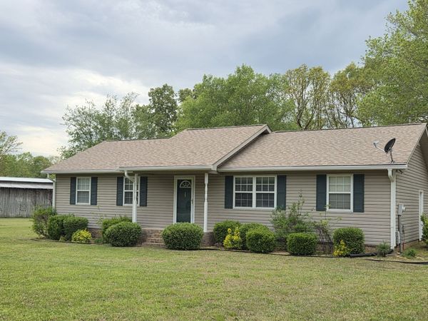 1367 Cindy Hollow Rd , Estill Springs, TN 37330