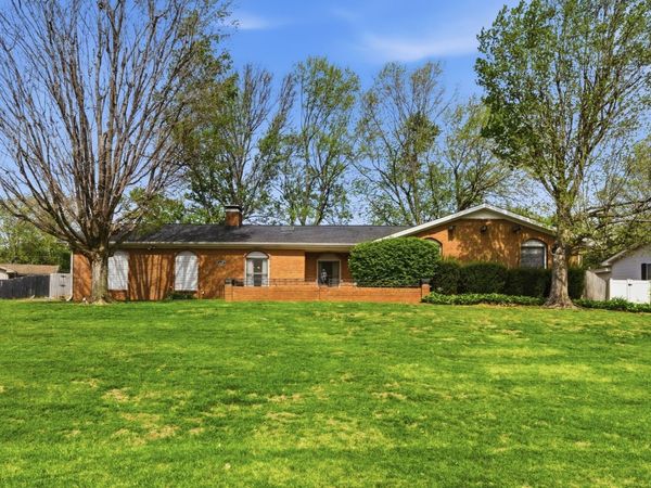 1117 Black Oak Ln , Hopkinsville, KY 42240