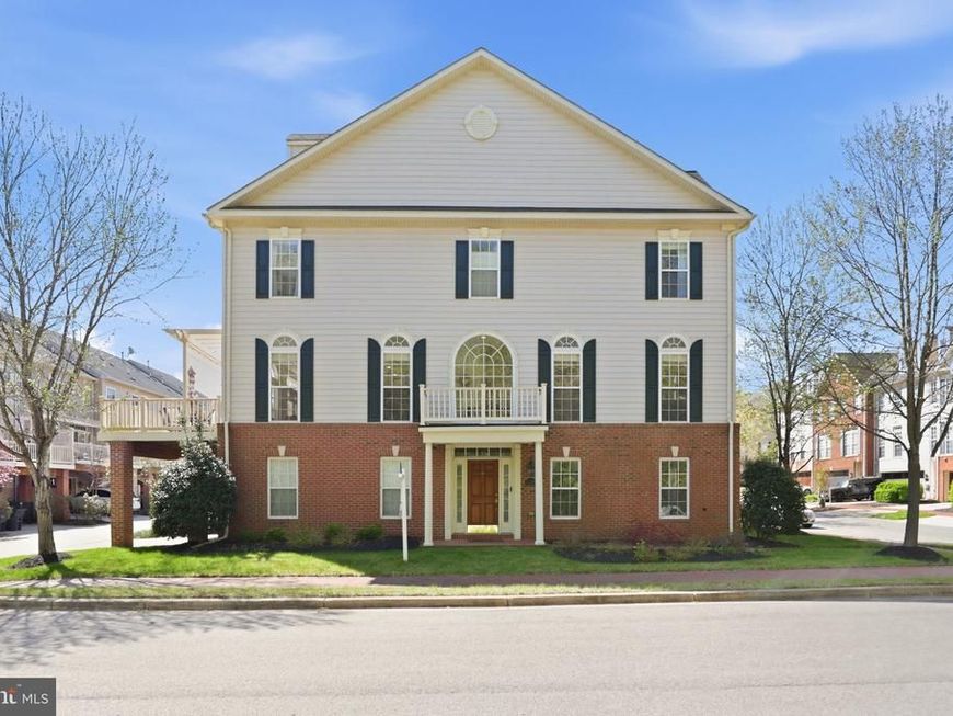 2200 Barnstable Drive, Upper Marlboro, MD 20774 Main Photo