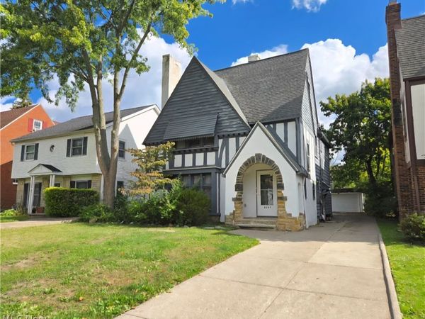 3557 Lynnfield, Unit 1, Shaker Heights, OH 44122