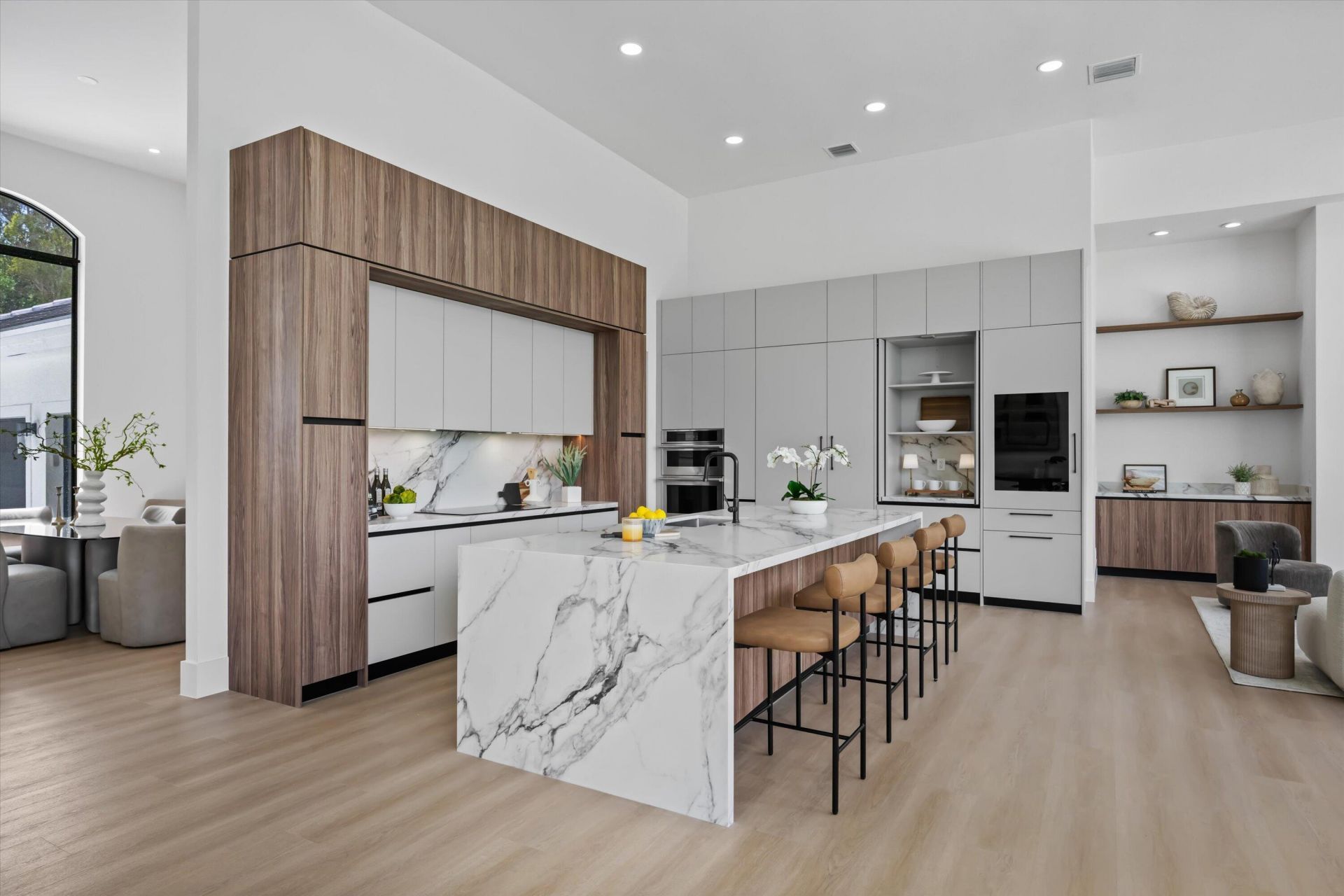 1330 Breakers West Boulevard, West Palm Beach, FL 33411 Photo