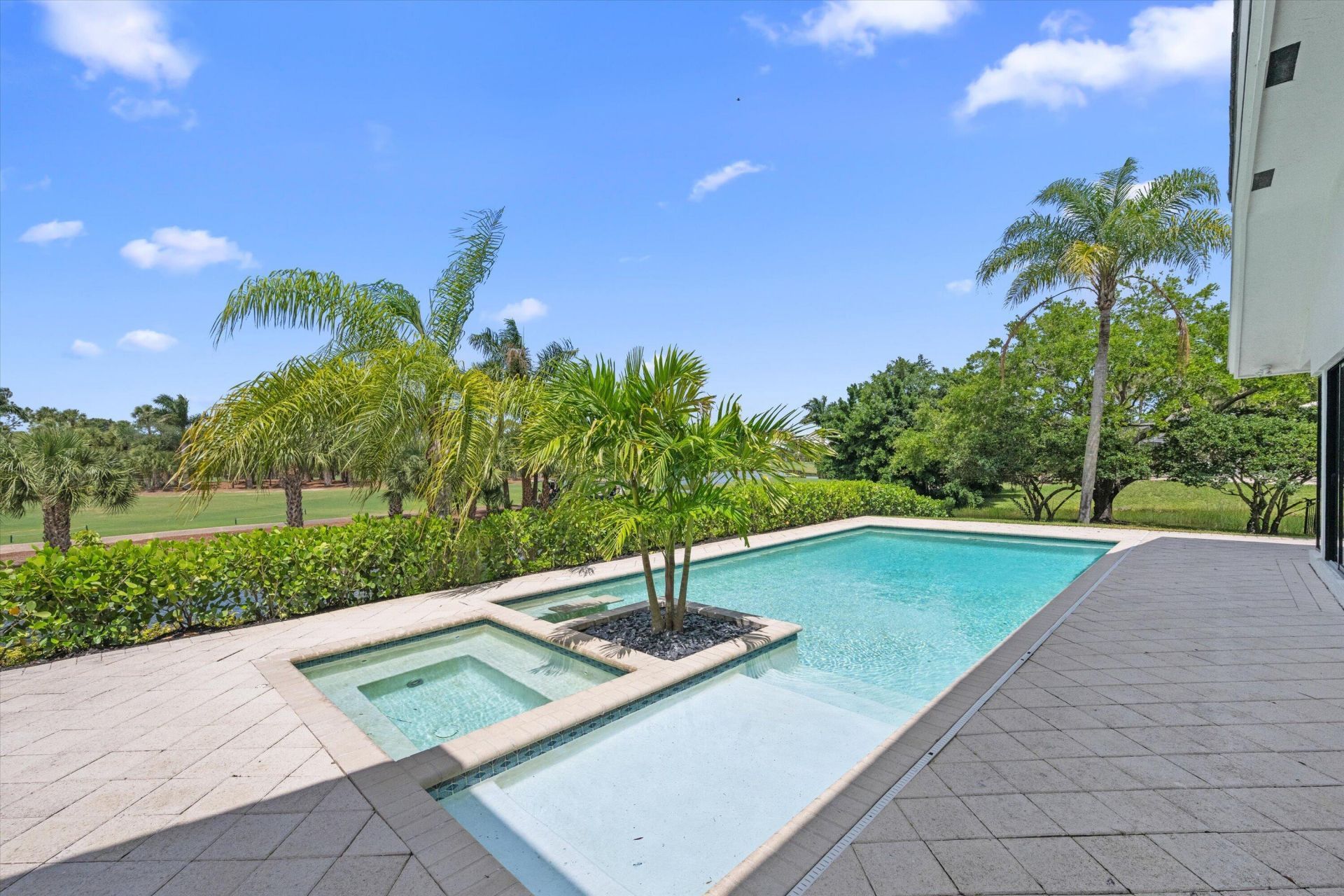 1330 Breakers West Boulevard, West Palm Beach, FL 33411 Photo