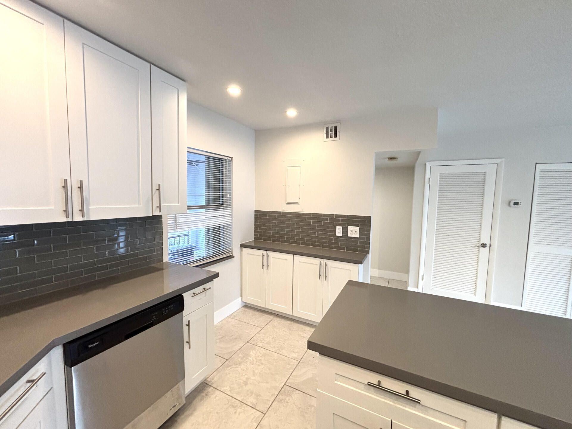 3851 NW 84th Avenue, Unit 1a, Sunrise, FL 33351 Photo