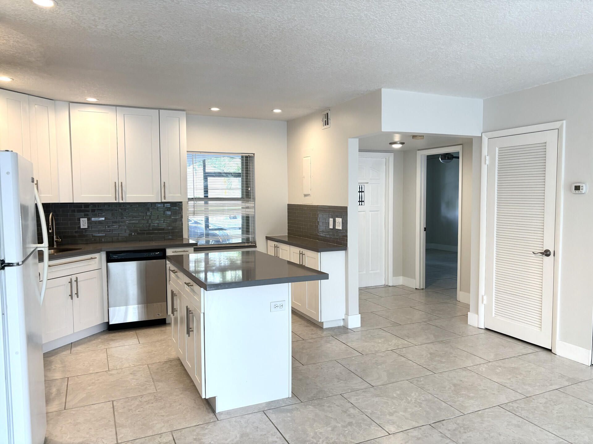 3851 NW 84th Avenue, Unit 1a, Sunrise, FL 33351 Photo