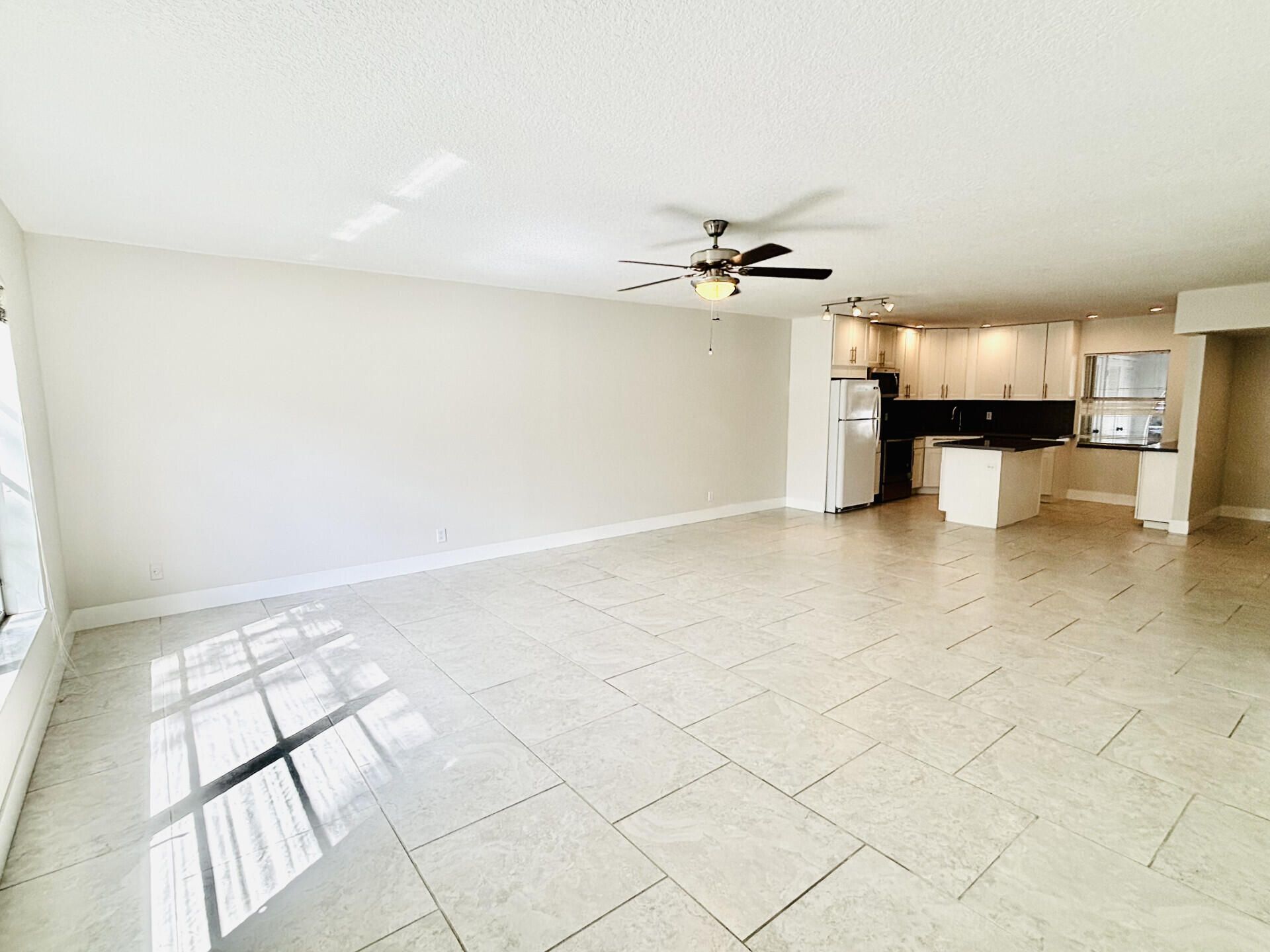 3851 NW 84th Avenue, Unit 1a, Sunrise, FL 33351 Photo
