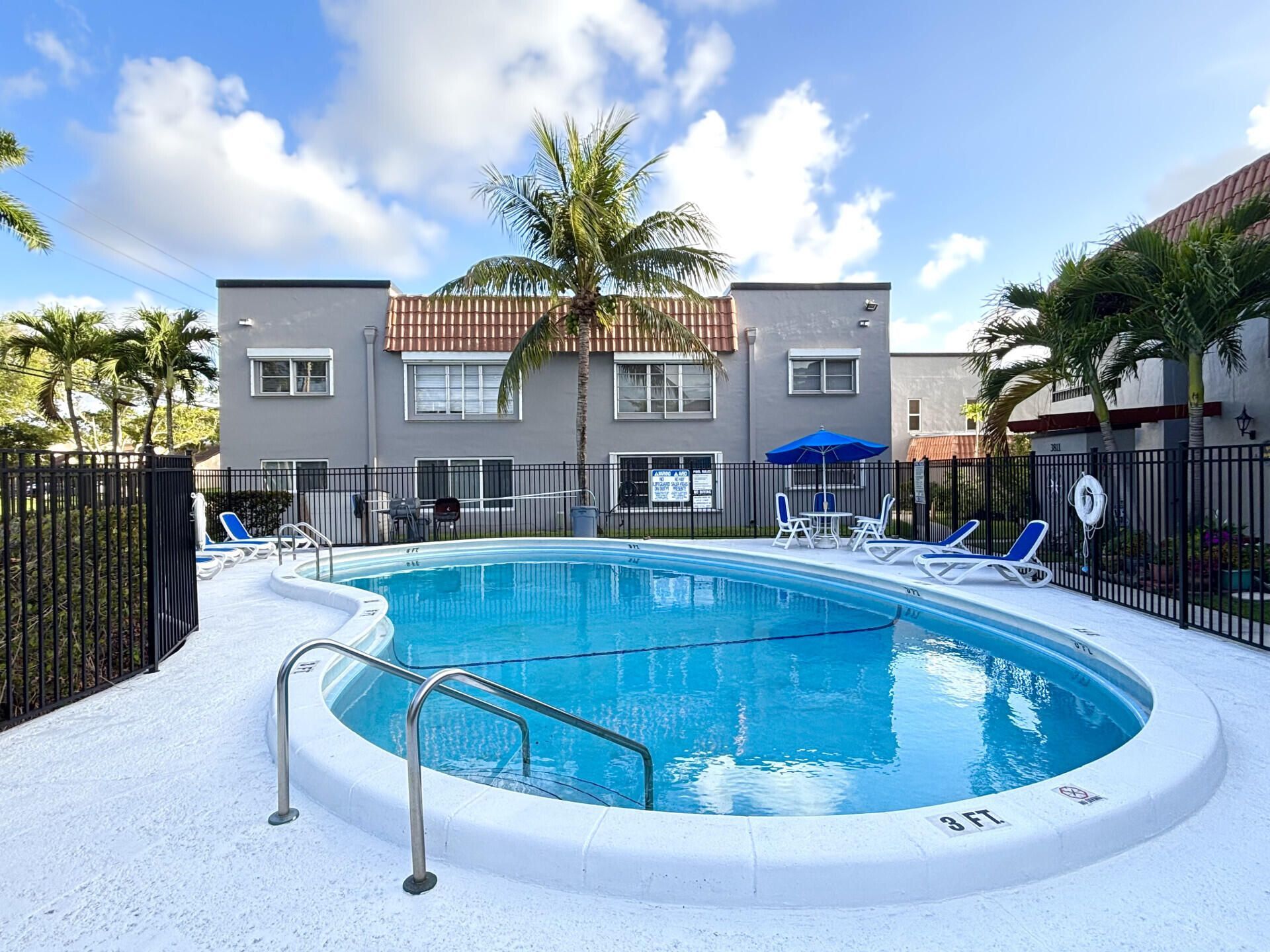 3851 NW 84th Avenue, Unit 1a, Sunrise, FL 33351 Photo