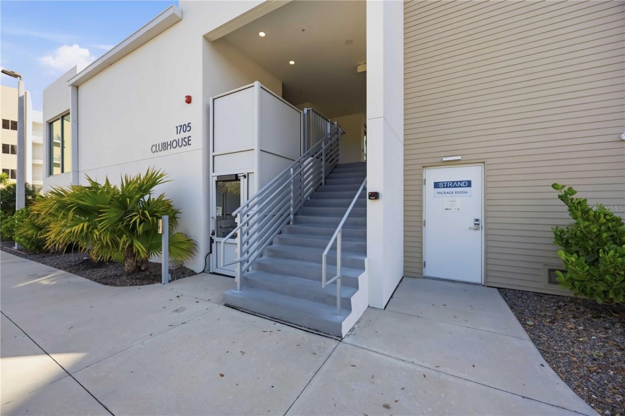 1703 N Tamiami Trail, Unit 406, Sarasota, FL 34234 Photo