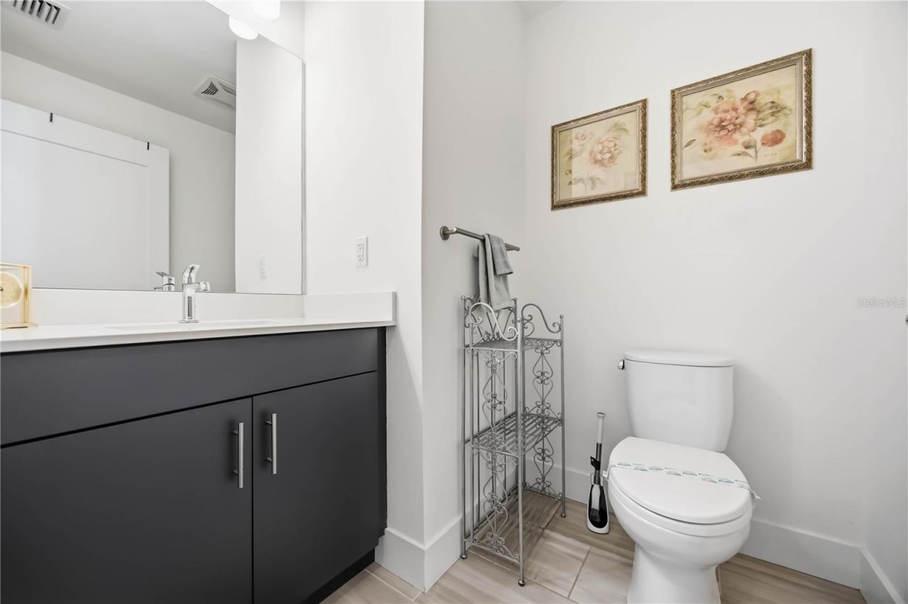 1703 N Tamiami Trail, Unit 406, Sarasota, FL 34234 Photo