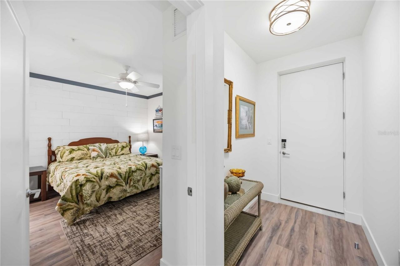 1703 N Tamiami Trail, Unit 406, Sarasota, FL 34234 Photo