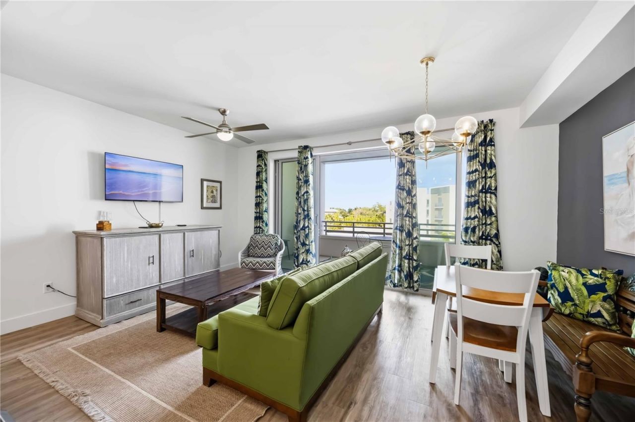 1703 N Tamiami Trail, Unit 406, Sarasota, FL 34234 Photo